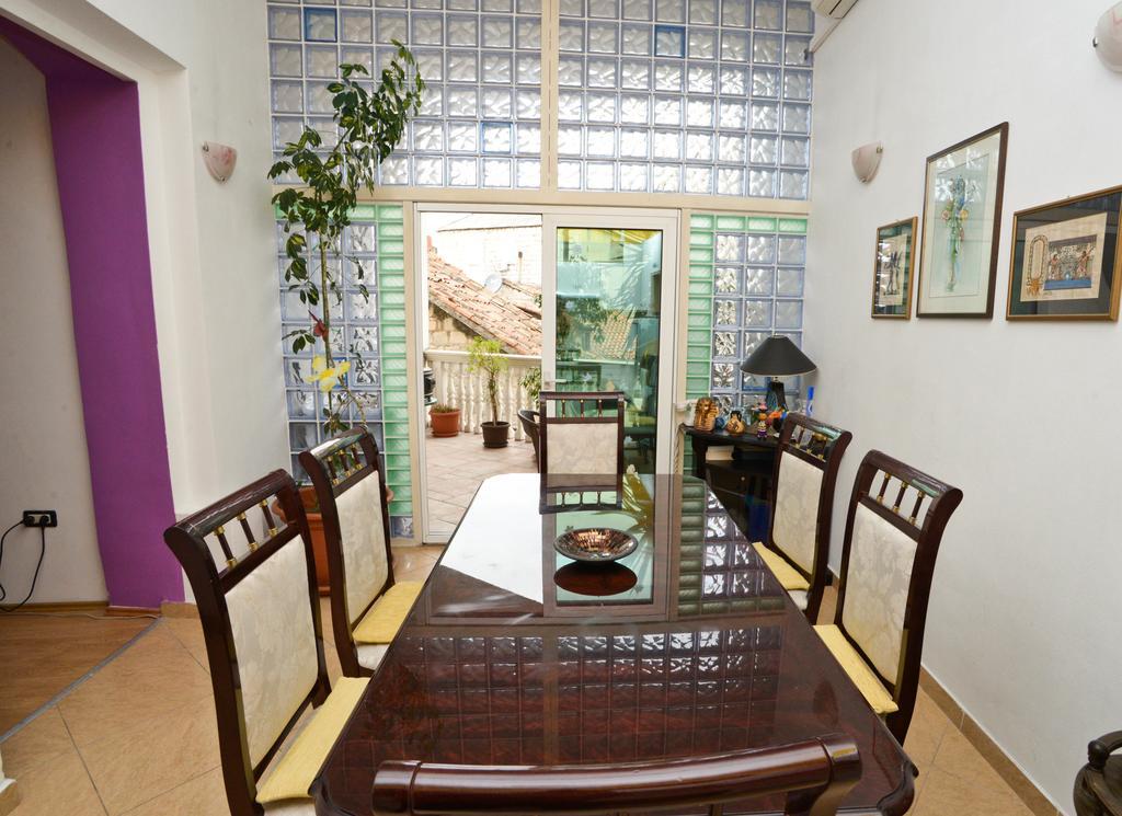 Epicenter Apartamento