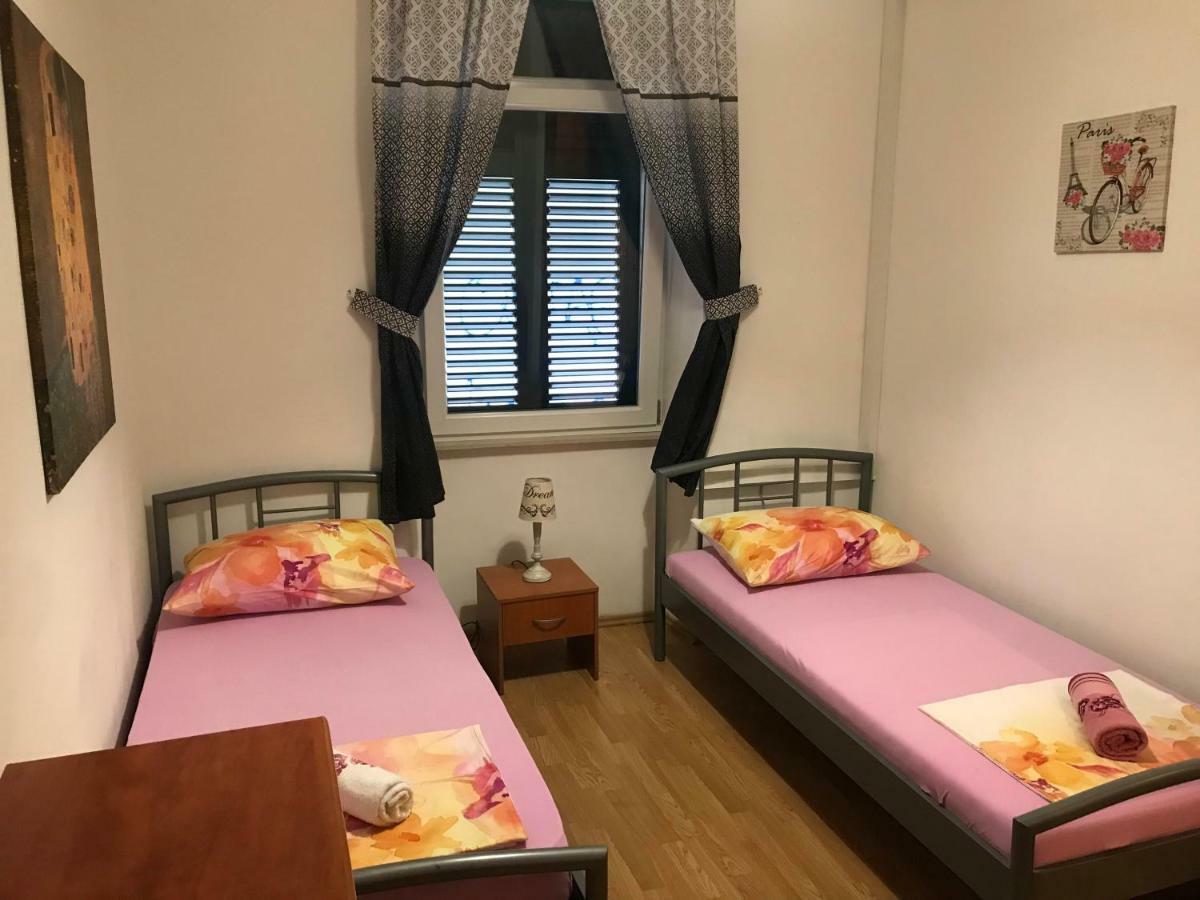 Epicenter Apartamento Split